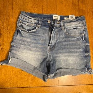 Kensie high waisted shorts